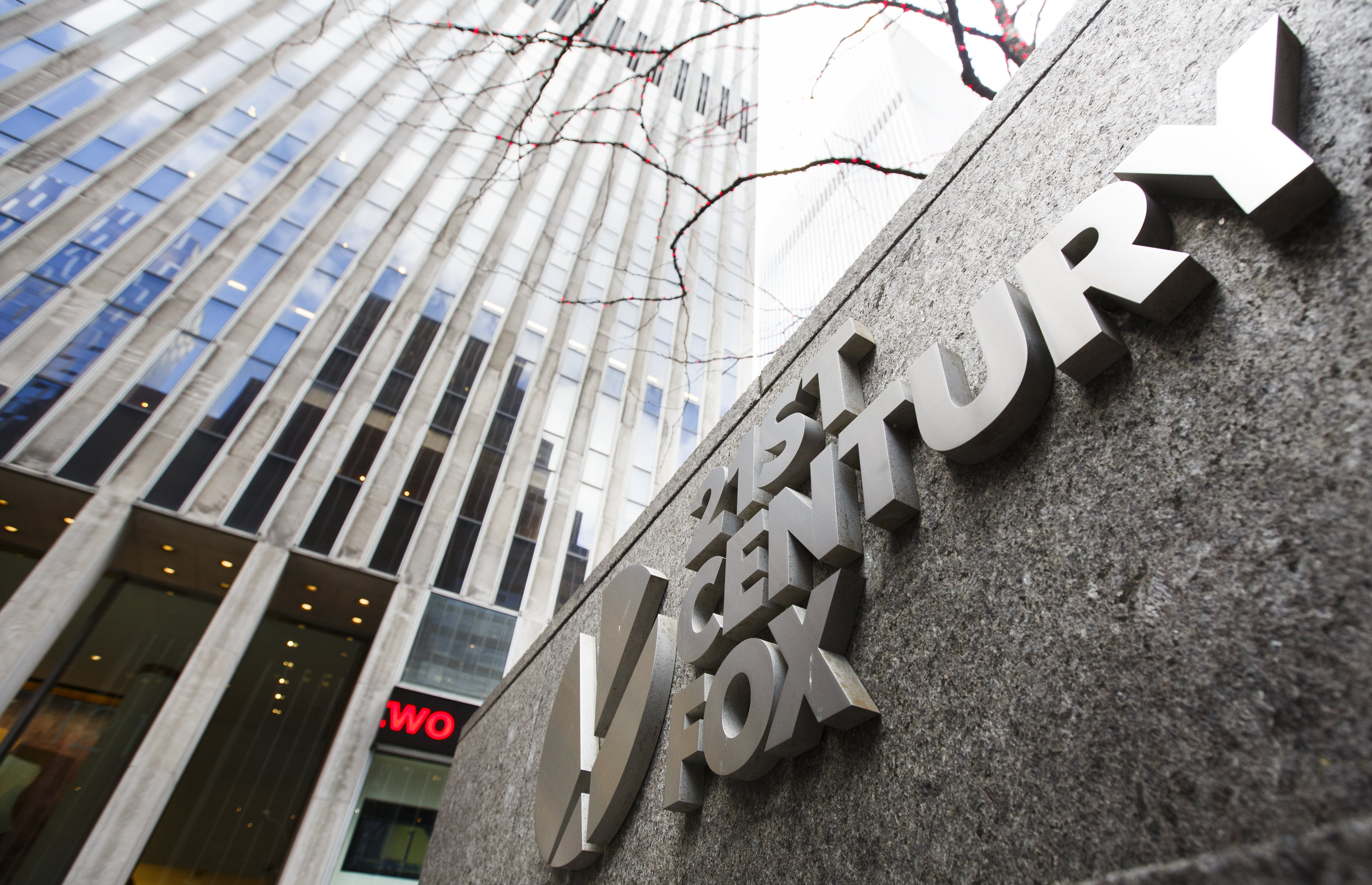 Η Walt Disney Co απορροφά για $52,4 δισ. την 21st Century Fox του Μέρντοχ