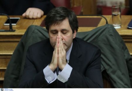 Ενας εξοργισμένος Χουλιαράκης