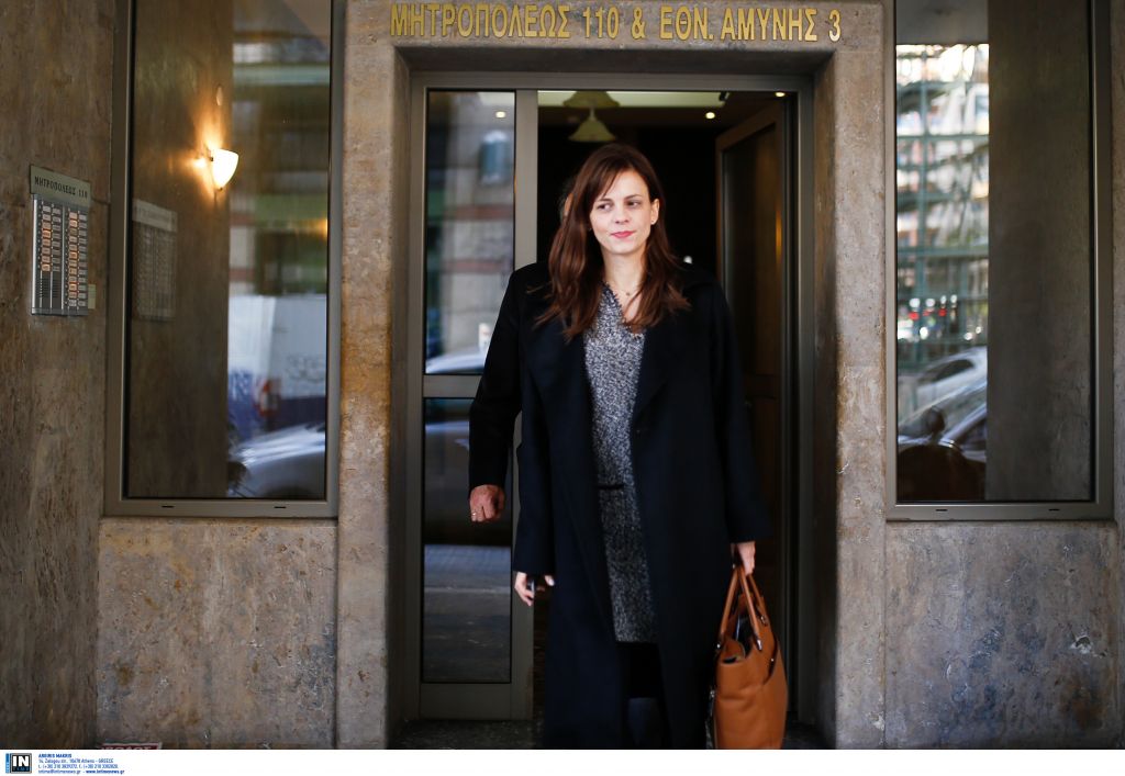 Αχτσιόγλου: Οι θεσμοί στο Hilton δεν υψώνουν φωνή για τα εργασιακά