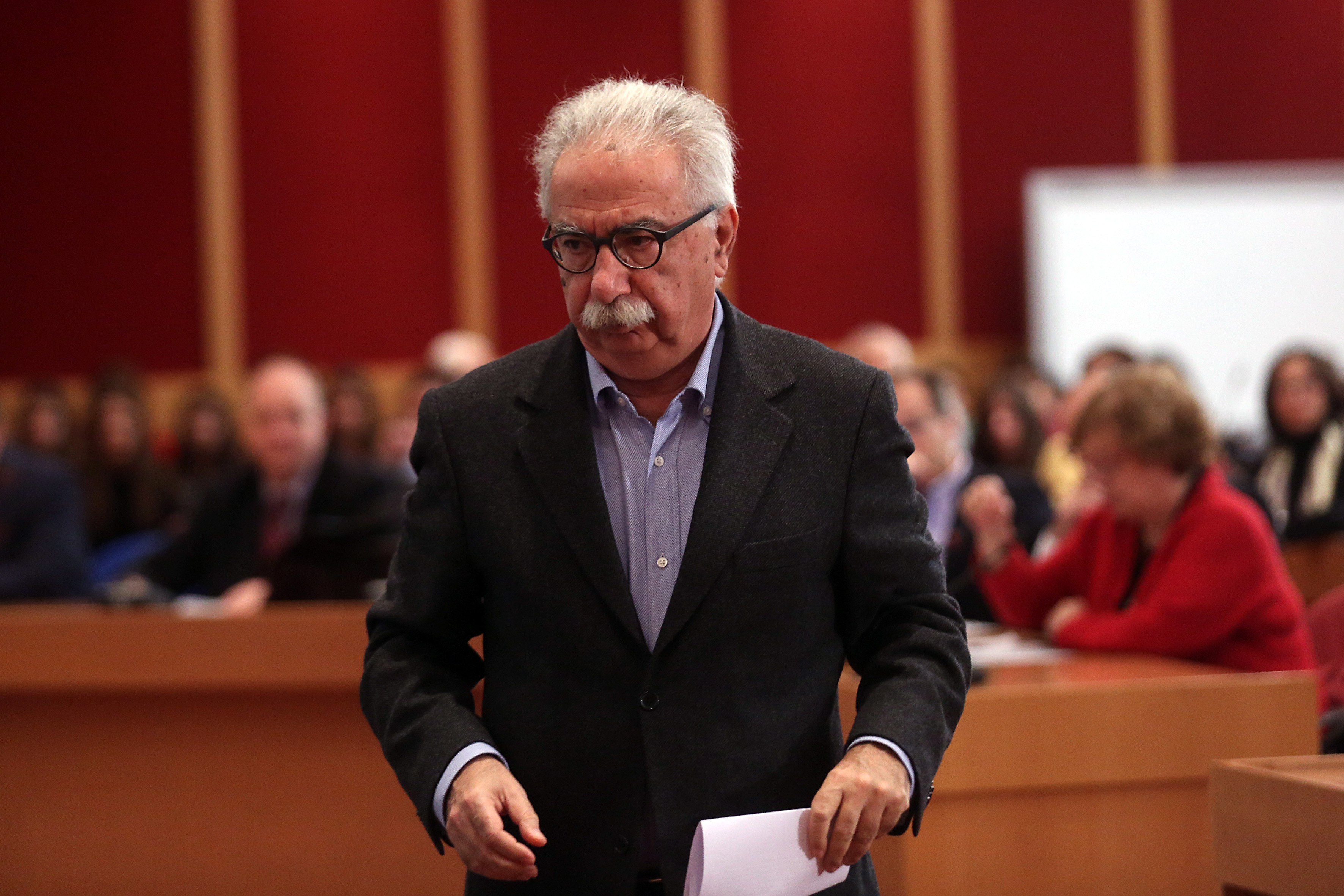 Νέες Εποχές – Κ. Γαβρόγλου: Ο υπουργός των πειραματισμών στην Παιδεία