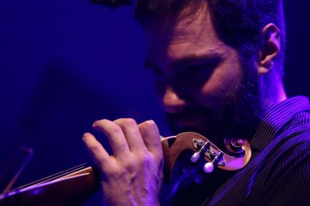 Ο Ηλίας Ζούτσος στο Tiki Bar Athens την Τετάρτη 29 Μαρτίου