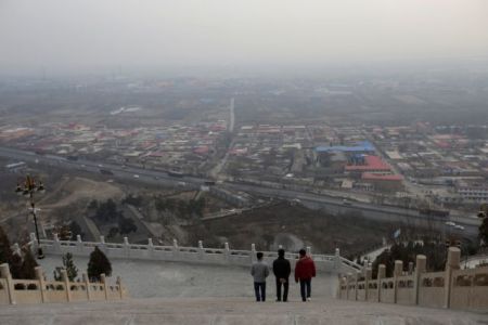 Στο «κόκκινο» η ατμοσφαιρική ρύπανση σε 24 πόλεις της Κίνας