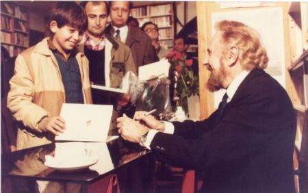 Πρωτοχρονιάτικες ευχές από τον ποιητή της Ρωμιοσύνης