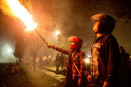 Η μία μετά την άλλη οι πρωτεύουσες του κόσμου υποδέχονται το 2017
