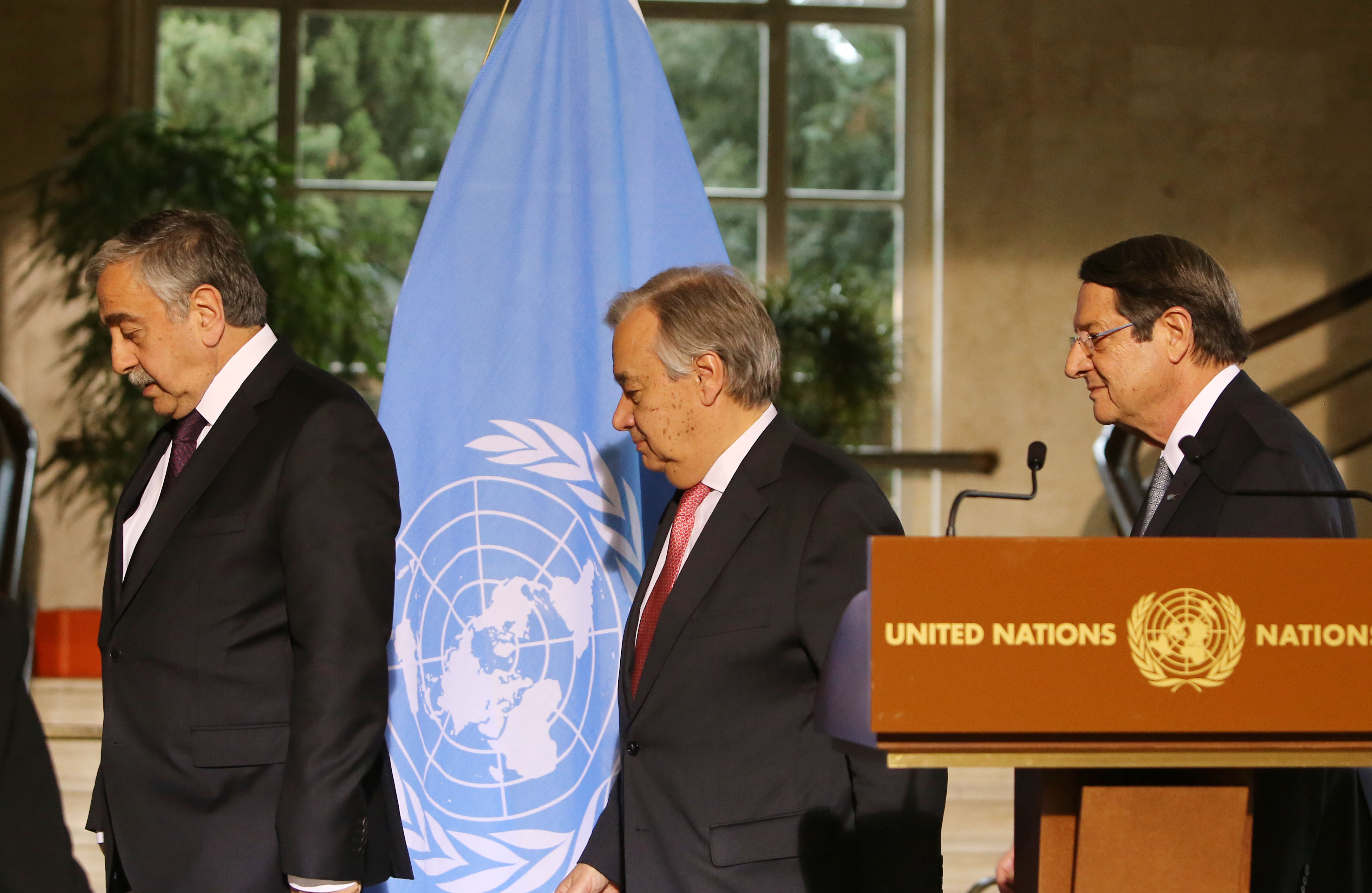 Τουρκία: Μετά το δημοψήφισμα η επόμενη συνάντηση Αναστασιάδη – Ακιντζί