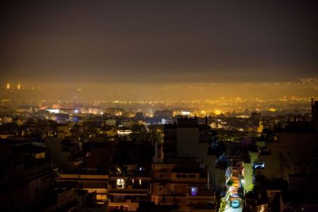 Υπουργείο Περιβάλλοντος: Μην ανάβετε τζάκια και σόμπες