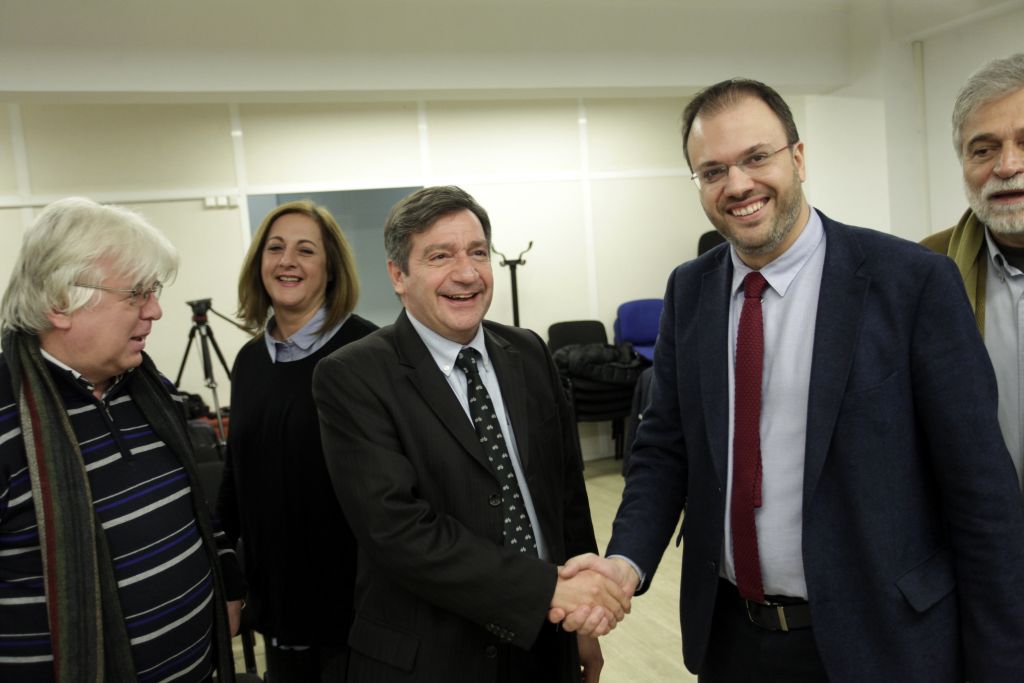 Με τον Θ.Θεοχαρόπουλο συναντήθηκε ο Γ.Καμίνης