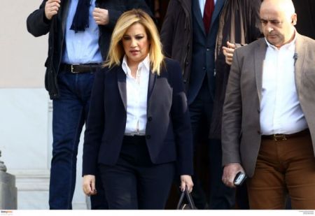 Γεννηματά για την επίθεση στο ΠαΣοΚ: Δολοφόνοι δρουν ανενόχλητοι