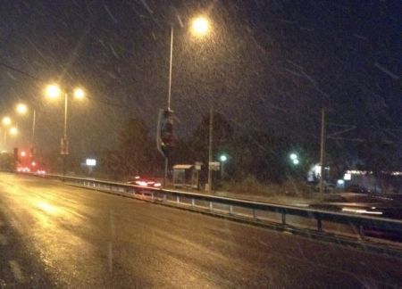 Προβλήματα στα δρομολόγια των λεωφορείων λόγω χιονόπτωσης