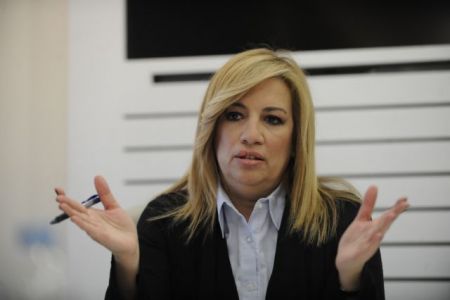 Γεννηματά: Προ ημερησίας διατάξεως συζήτηση για το αγροτικό