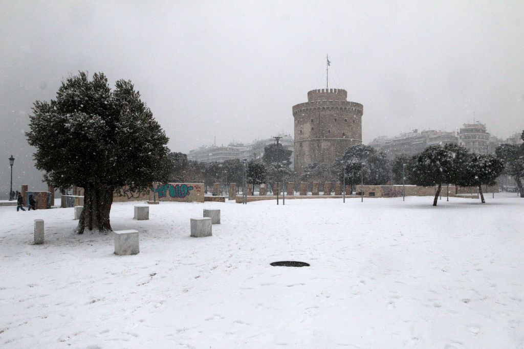 Πολικό ψύχος και προβλήματα στη βόρεια Ελλάδα