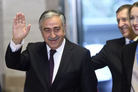 Ακιντζί: Μοιρασμένος μεταξύ συνομιλιών και εκλογών ο Αναστασιάδης