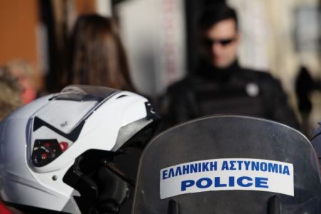 Δάγκωσε στα χέρια αστυνομικό για να διαφύγει τη σύλληψη