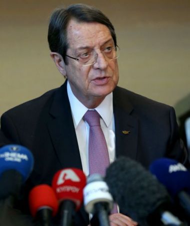 Ενα καρτελάκι με νόημα