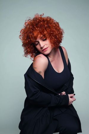 Ελεωνόρα Ζουγανέλη: «Ακουσα την Πάολα να ερμηνεύει Χατζιδάκι και μου άρεσε»