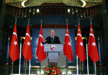Τουρκία: «Επικίνδυνη για τη δημοκρατία η αναθεώρηση του Συντάγματος»