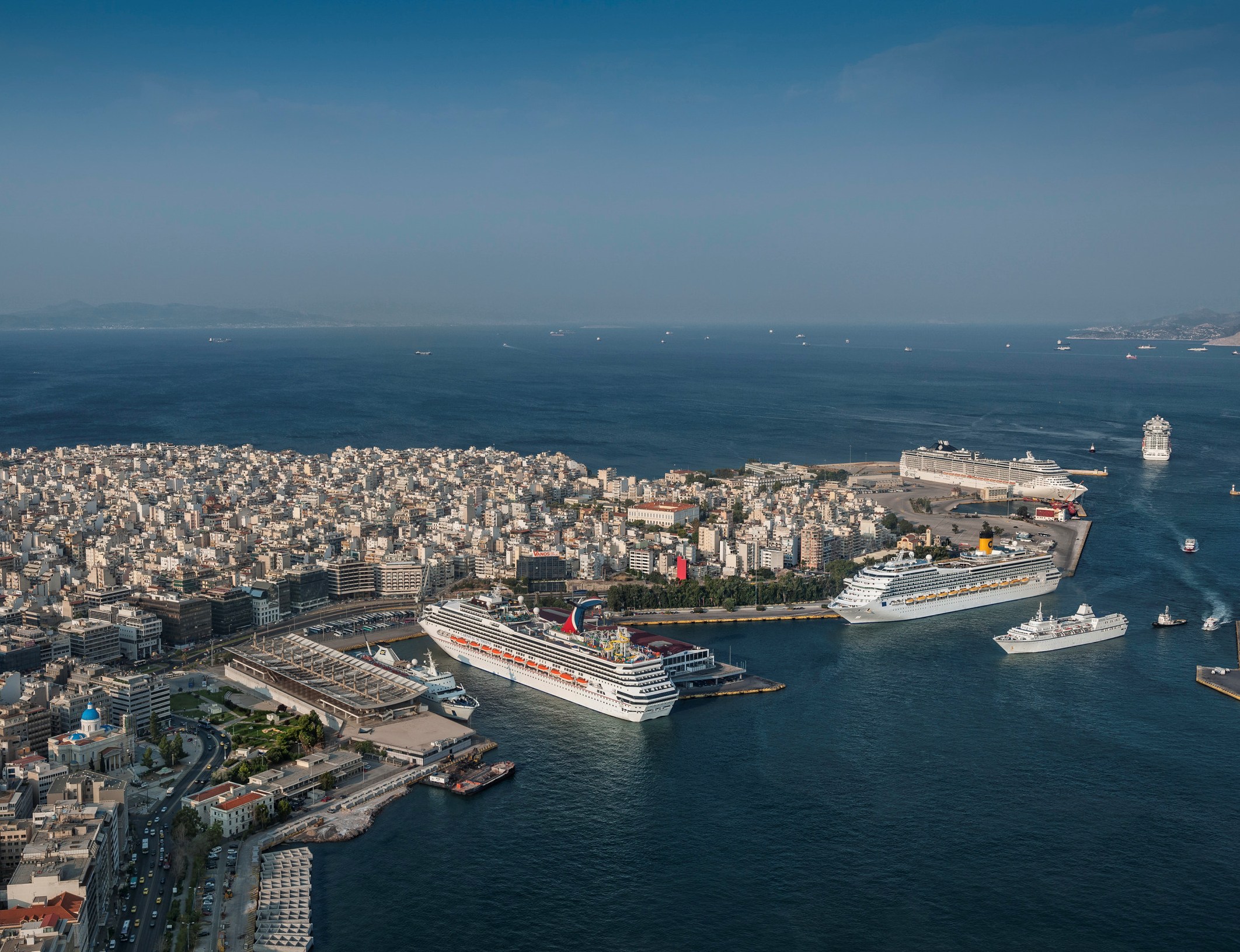 Sweeping makeover for Piraeus port to start in 2018