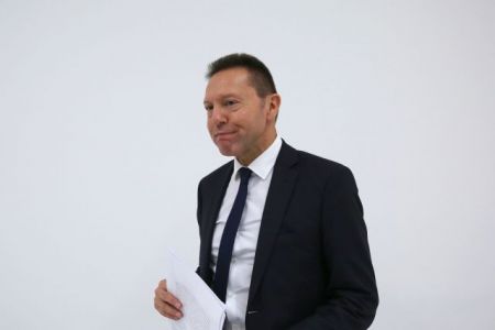 Τα κόκκινα δάνεια στη συνάντηση του Γ. Στουρνάρα με τραπεζίτες