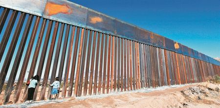 Στην εποχή των τειχών