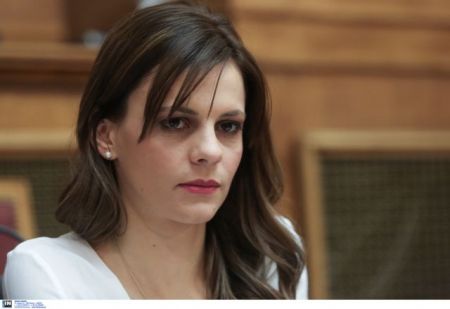 Στα αντισταθμιστικά μέτρα οι κλαδικές συμβάσεις από το 2018