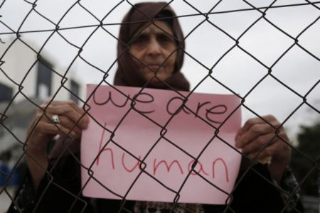 Αθήνα: Αβάσιμο το δημοσίευμα της Die Welt για τους πρόσφυγες