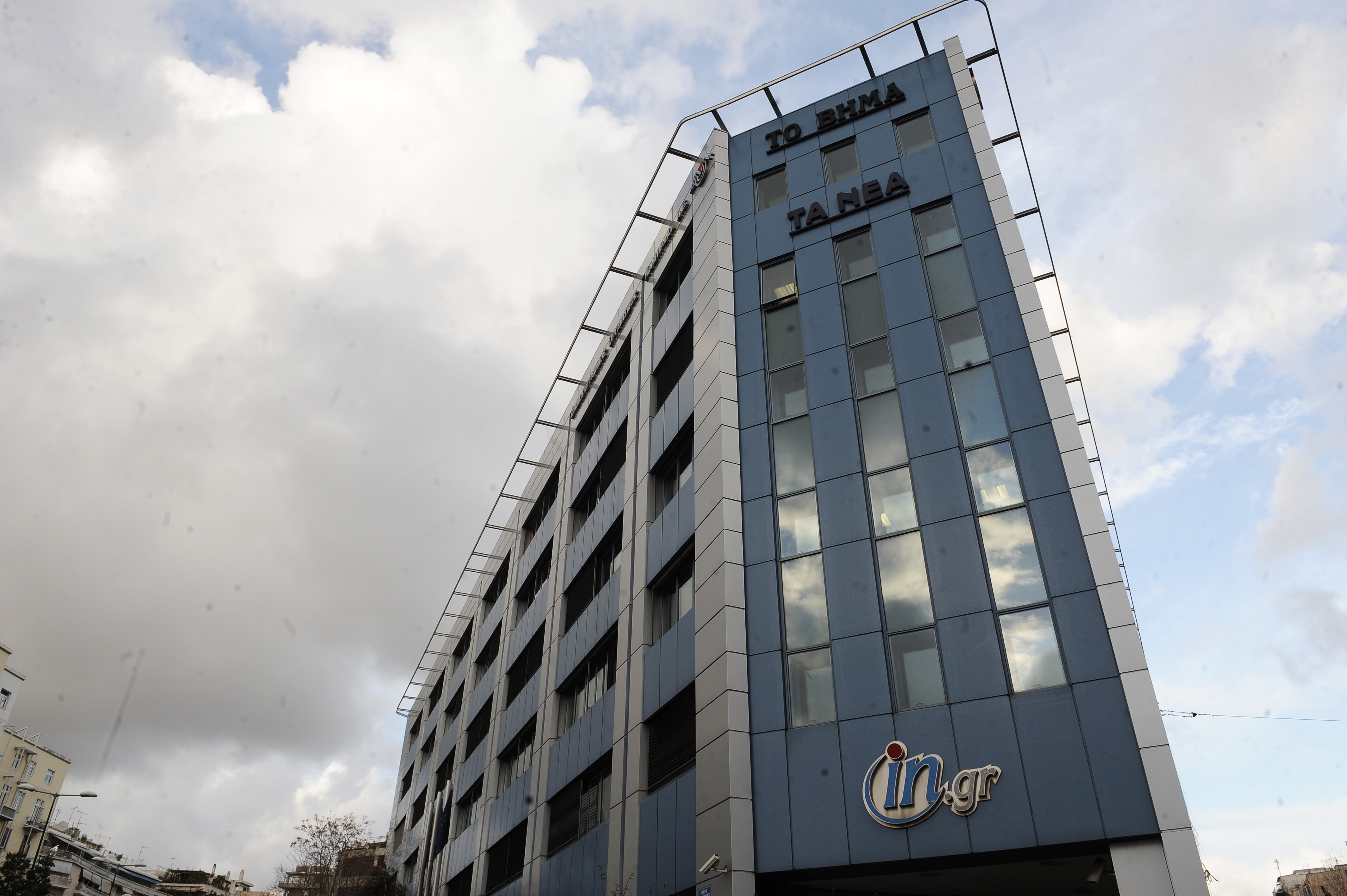 Συζητήθηκε στο δικαστήριο η αίτηση για επικύρωση της μεταβίβασης του ΔΟΛ στον επιχειρηματία Βαγγέλη Μαρινάκη