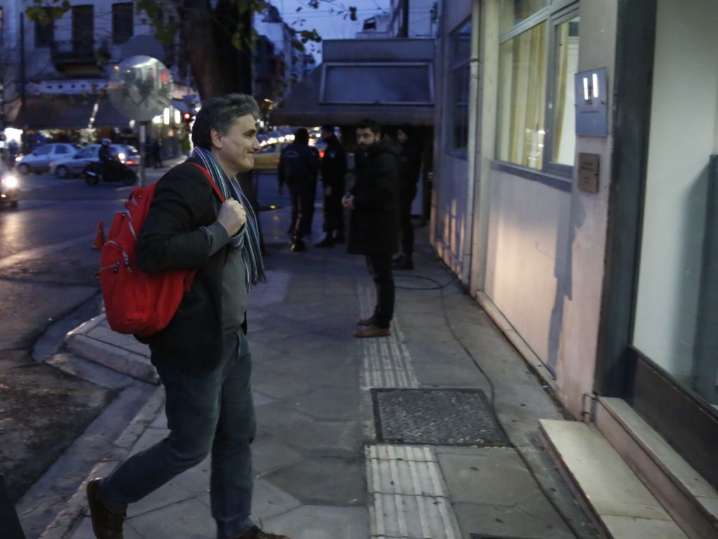 Σειρά επαφών του Ευ.Τσακαλώτου στη Θεσσαλονίκη για τα προβλήματα της πόλης