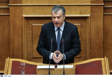 Θεοδωράκης: Στην κυβέρνηση έχουν θεοποιήσει την καθυστέρηση