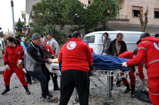 Επιθέσεις αυτοκτονίας στη Συρία με 42 νεκρούς