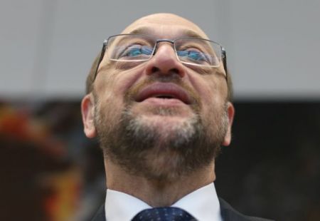 Η ενίσχυση Σουλτς έχει βγάλει τα μαχαίρια στο Μεγάλο Συνασπισμό