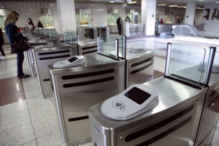 Μέτρα Σπίρτζη για ομαλή μετάβαση στο ηλεκτρονικό εισιτήριο