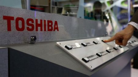 «Πυρηνικές» ζημιές καίνε την Toshiba