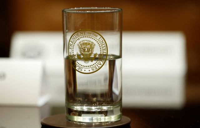 Ο επίσημος φωτογράφος του Ομπάμα κάνει Αντιπολίτευση στον Τραμπ