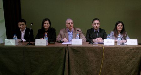 Βαθαίνει το ρήγμα στην Κεντροαριστερά