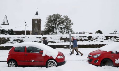 Βρετανία: Ενας νεκρός από την κακοκαιρία