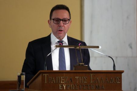 Στουρνάρας: Πρέπει να πείσουμε για πλεονάσματα 2% μετά το 2021