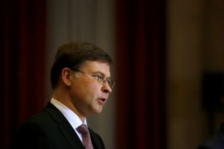 Ντομπρόβσκις: Προσπάθεια από όλες τις πλευρές για συμφωνία έως 20 Μαρτίου