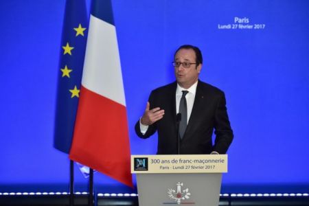 Ολάντ:Υπεραμύνεται της Δικαιοσύνης μετά τις κατηγορίες Φιγιόν