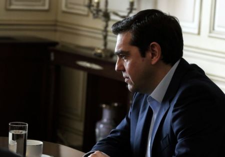 FT: Αντιδράσεις και πολιτικό κόστος οι λόγοι απόρριψης της συμφωνίας