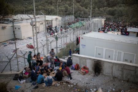 Εντός του οικιστικού ιστού τα hot spot φιλοξενίας μεταναστών