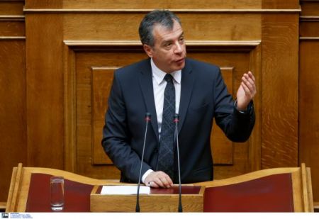 Θεοδωράκης: Το Αιγαίο είναι θάλασσα ειρήνης