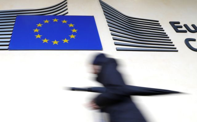 Δυσαρεστημένοι, αλλά με υψηλότερες προσδοκίες από την ΕΕ οι Ελληνες