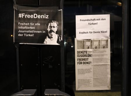 Ένταση Τουρκίας – Γερμανίας από ακύρωση ομιλίας τούρκων υπουργών