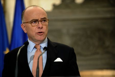 Με πρόσφυγες που θα μετεγκατασταθούν στη Γαλλία συναντήθηκε ο Καζνέβ