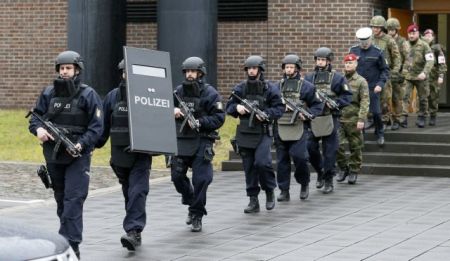 Γερμανία: Εκκενώνουν το Ντίσελντορφ – Απομακρύνθηκαν 8.000 πολίτες