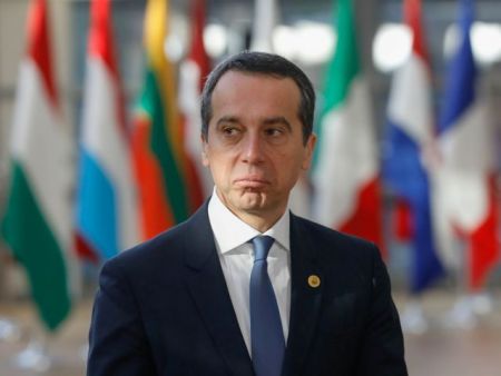 Αυστρία: Αναγκαία η εξαίρεσή της από την μετεγκατάσταση προσφύγων