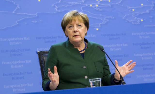 Η Μέρκελ βλέπει και καταγγέλλει άνοδο του αντισημιτισμού στη Γερμανία