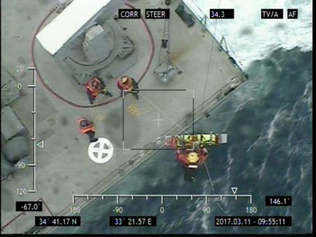 Eντυπωσιακές εικόνες από την άσκηση έρευνας και διάσωσης Ελλάδας-Κύπρου