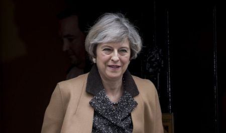 Μέι: Η Βρετανία κοντά στην καθοριστική στιγμή για το Brexit