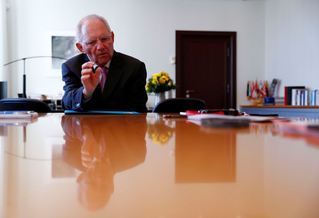 Οι Πυρήνες της Φωτιάς ανέλαβαν την ευθύνη για το πακέτο-βόμβα στον Σόιμπλε